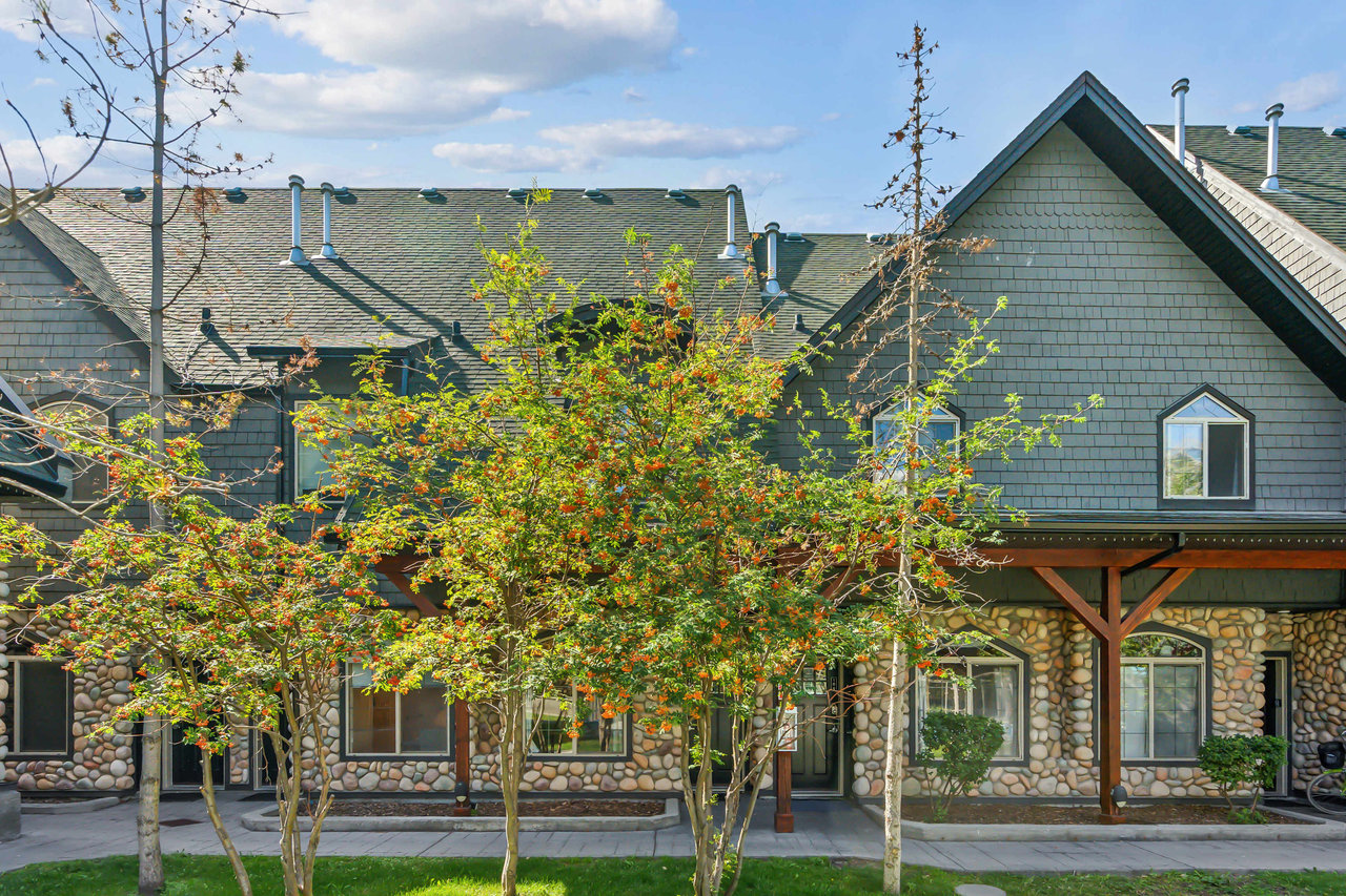 140 Kananaskis Way Unit: 105