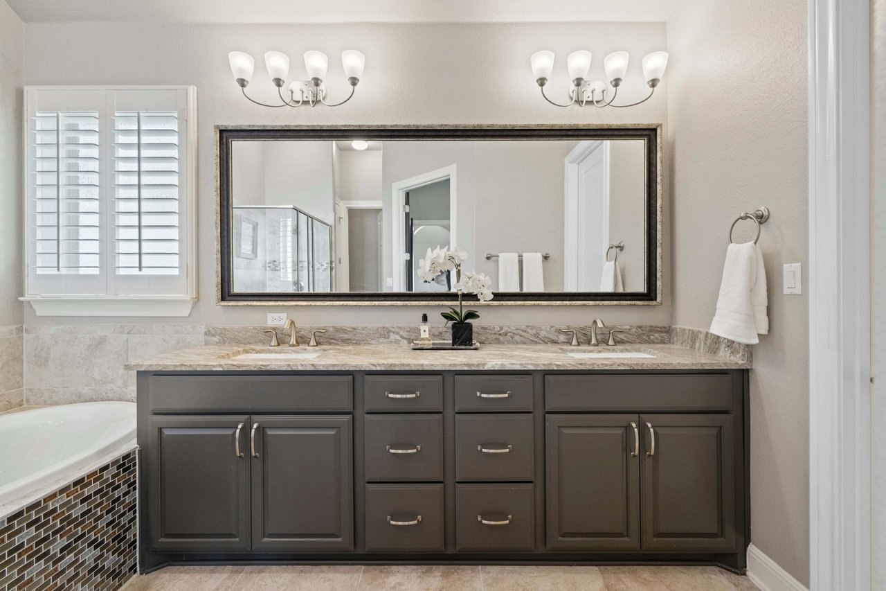 Impeccably Maintained 1-Story Taylor Morrison Home with Luxurious Amenities in Desirable Travisso Neighborhood!