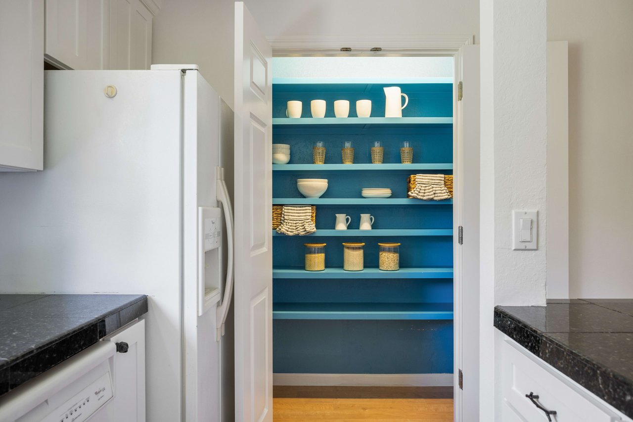 Tastefully Updated Condo in Whiskey Springs