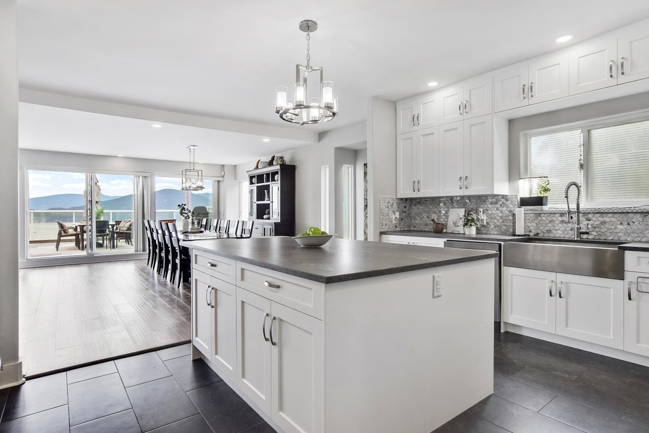 290 Kelvin Grove Wy