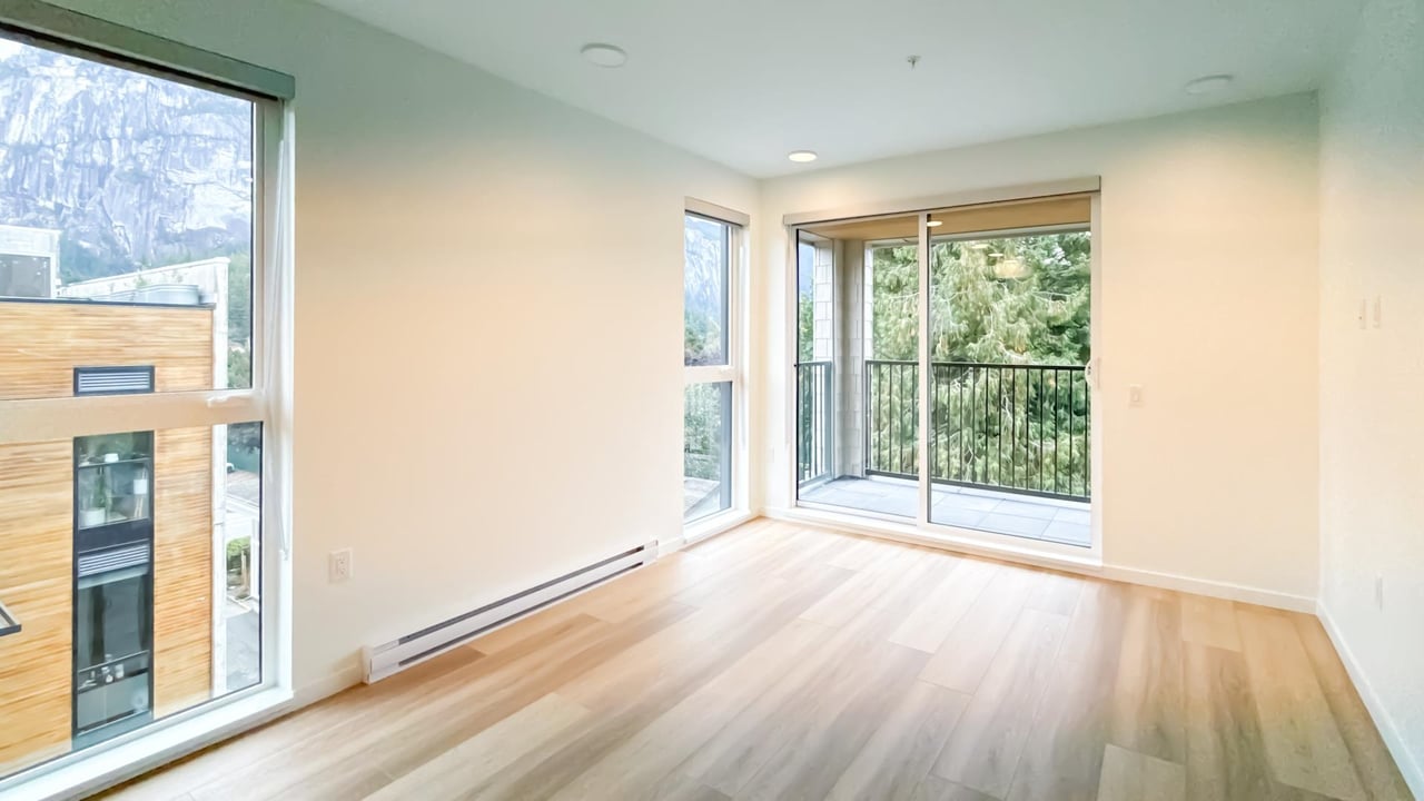 508-37994 Second Ave