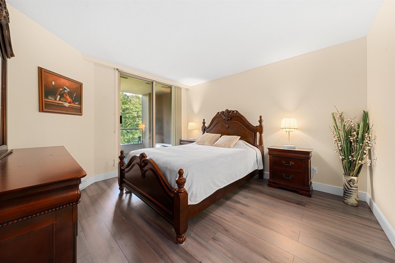 512-1327 E Keith Rd