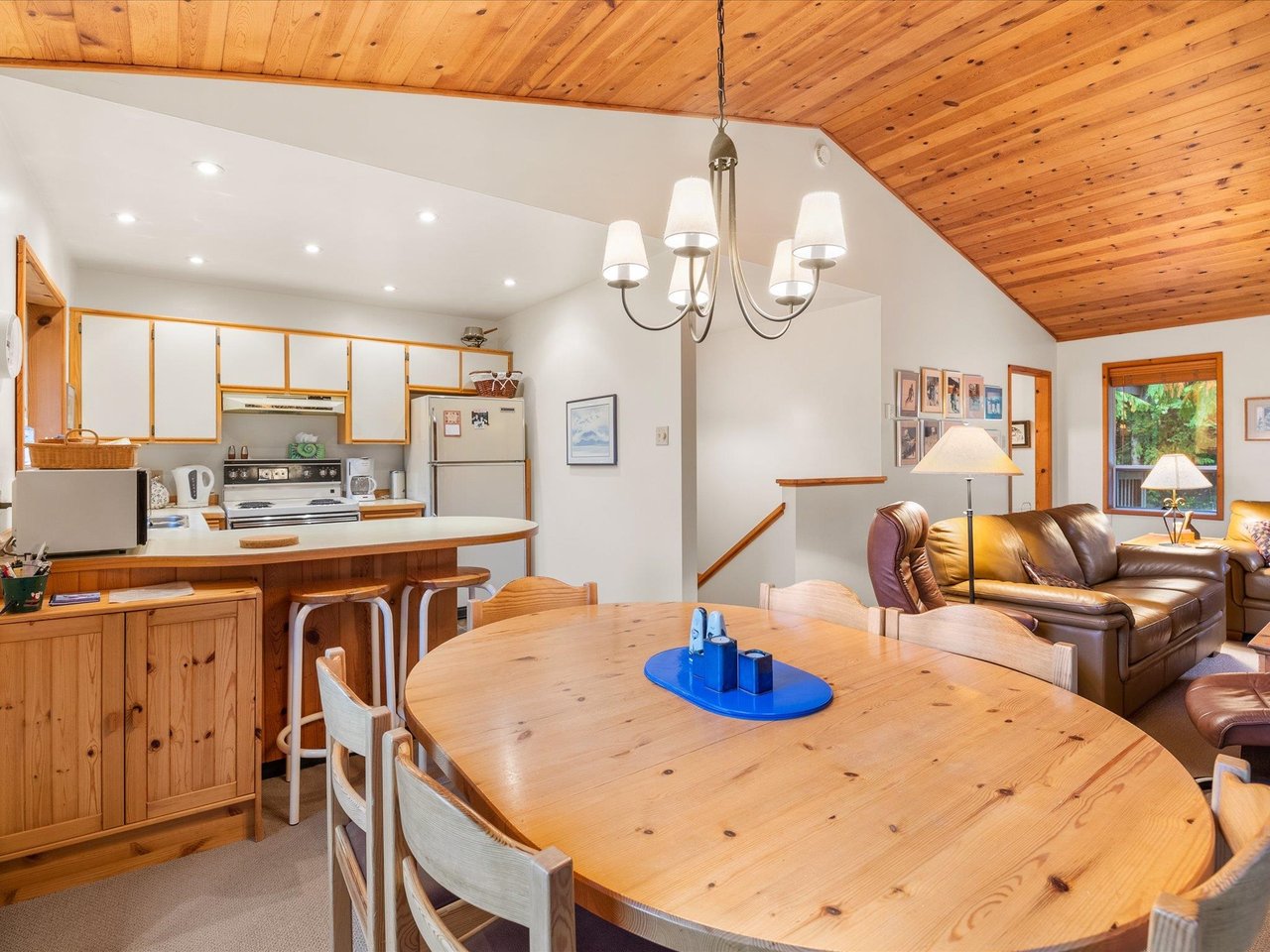 2603 Callaghan Dr