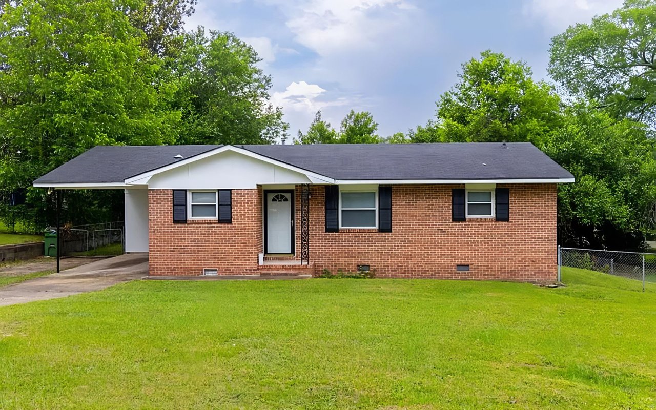 1512 Donald Dr