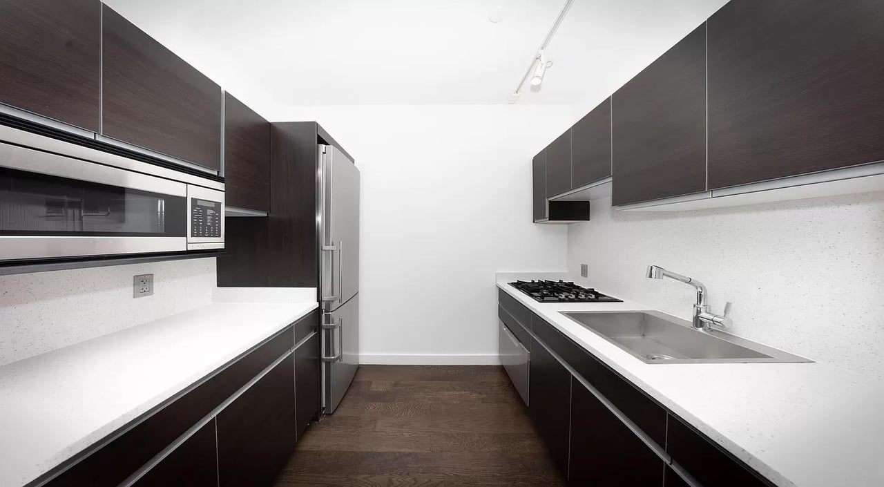 116 John Street, Apt 2904