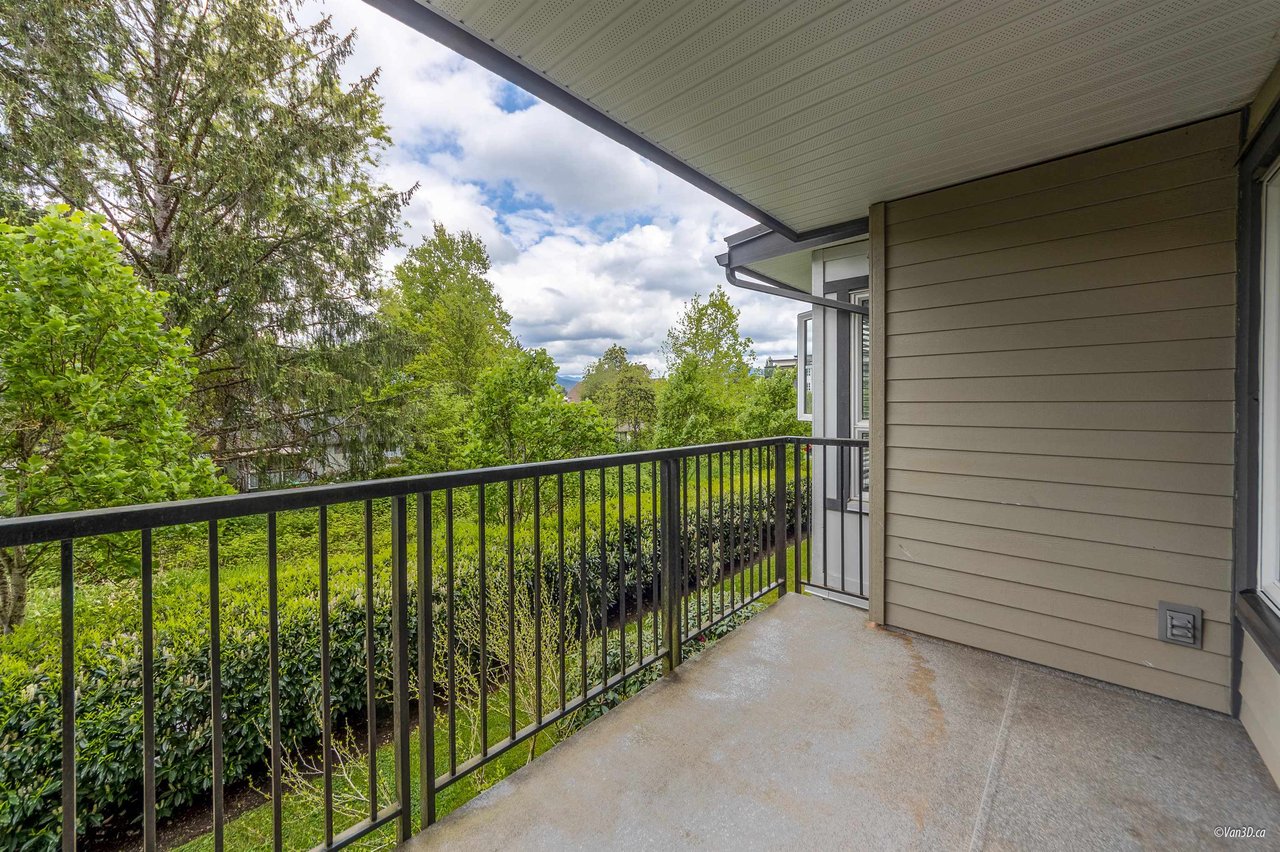 208-12075 Edge Street, Maple Ridge