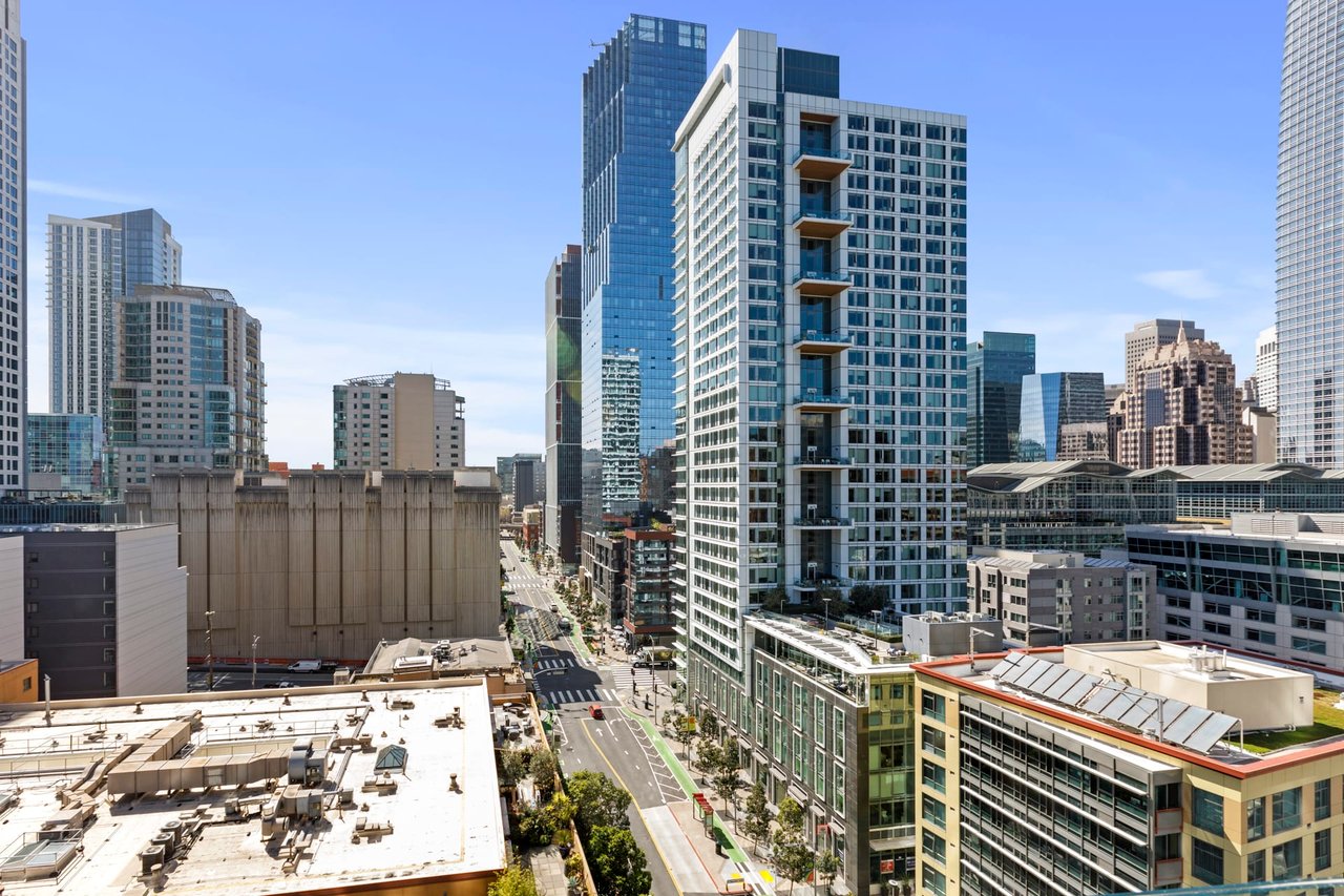 201 Folsom St #15A