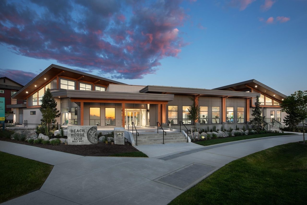 35-4375 Cormorant Wy