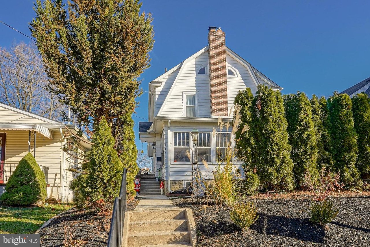 115 Woodland Terr