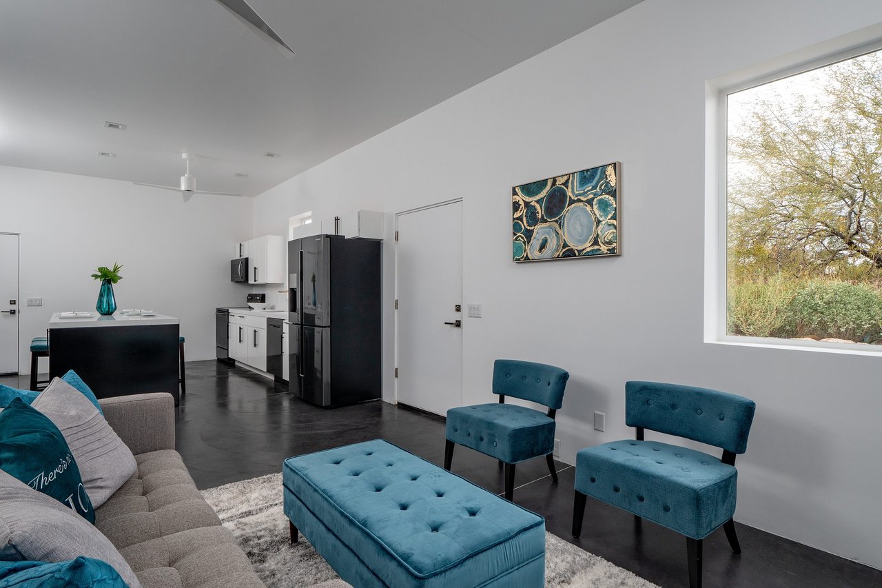 Casas Adobe Estates | Modernist Home