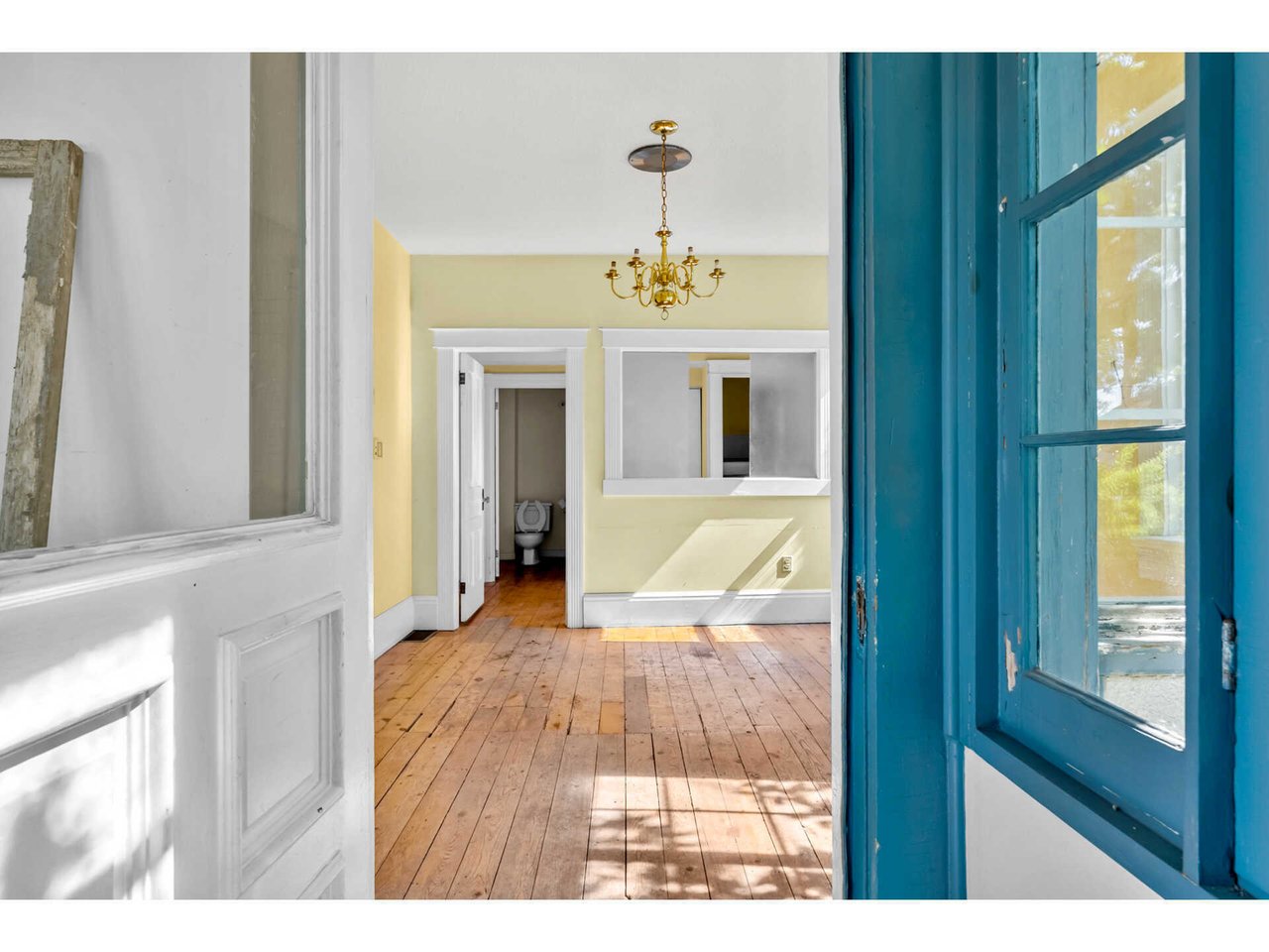 131 Chisholm St