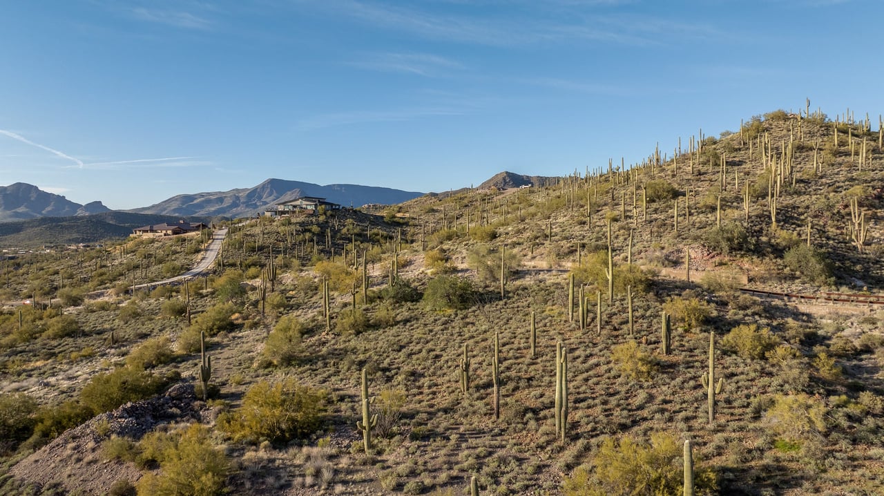 Stagecoach in Continental Mountain Estates in Cave Creek