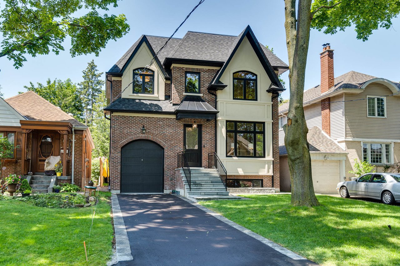 18 Belvale Ave