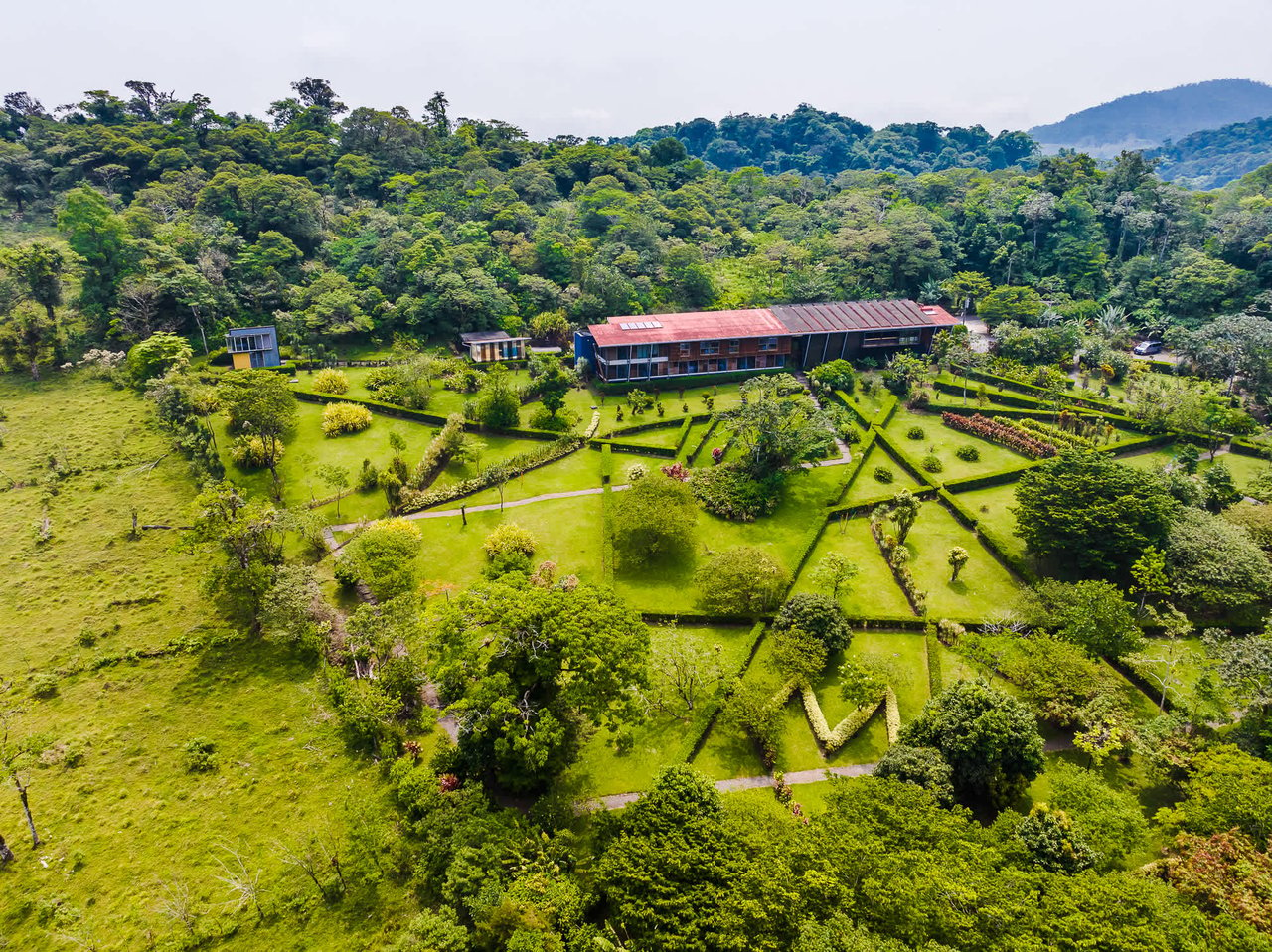 Bijagua Celeste Mountain Lodge | Mountain Hotel/Resort/Hostel For Sale!