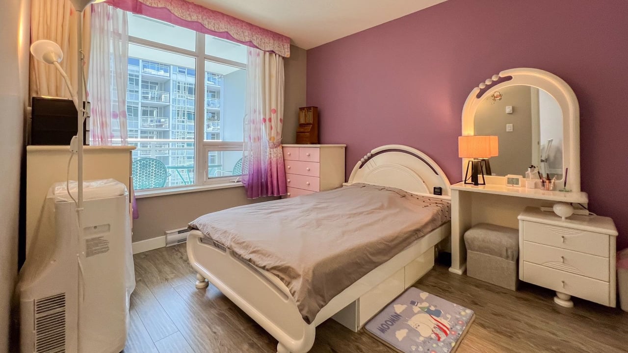 1212-6188 No. 3 Rd