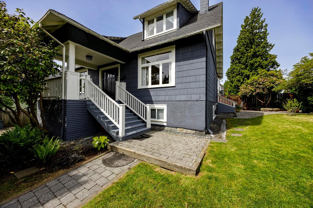 2053 St. Andrews Avenue, North Vancouver