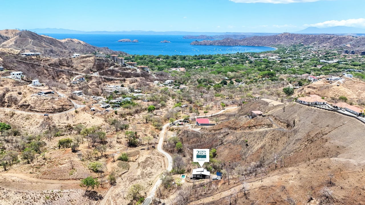 Modern Hilltop Home with Ocean Views, Papagayo, Guanacaste