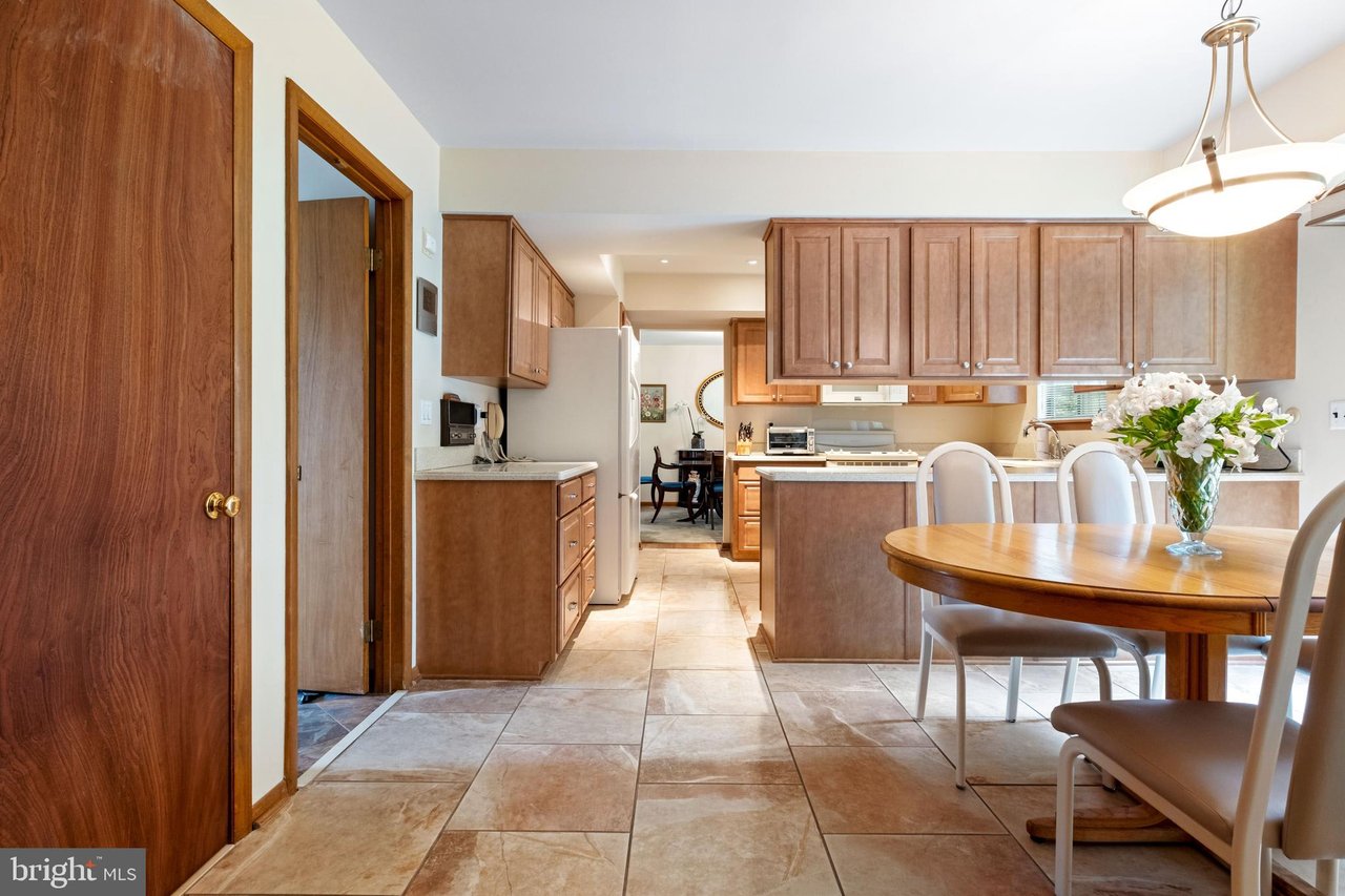 31 Lynne Cir