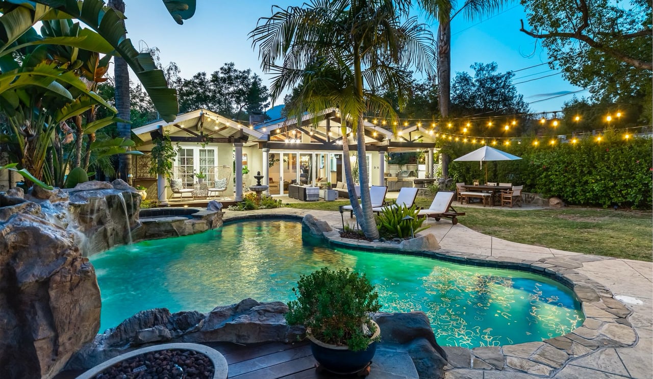 Navigating the Current Mortgage Landscape: Rates, Trends, and Year-End Opportunities