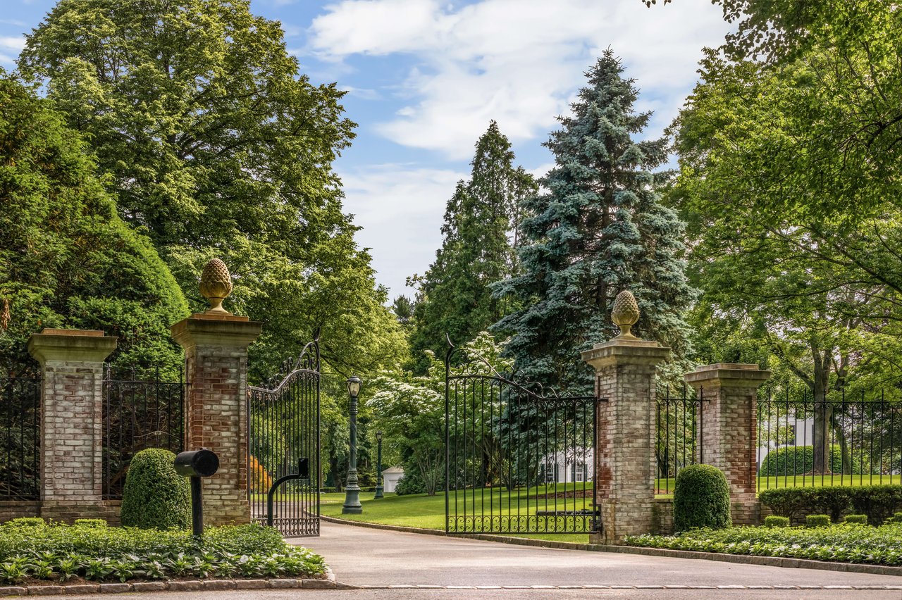 The Last Great Locust Valley Waterfront Estate