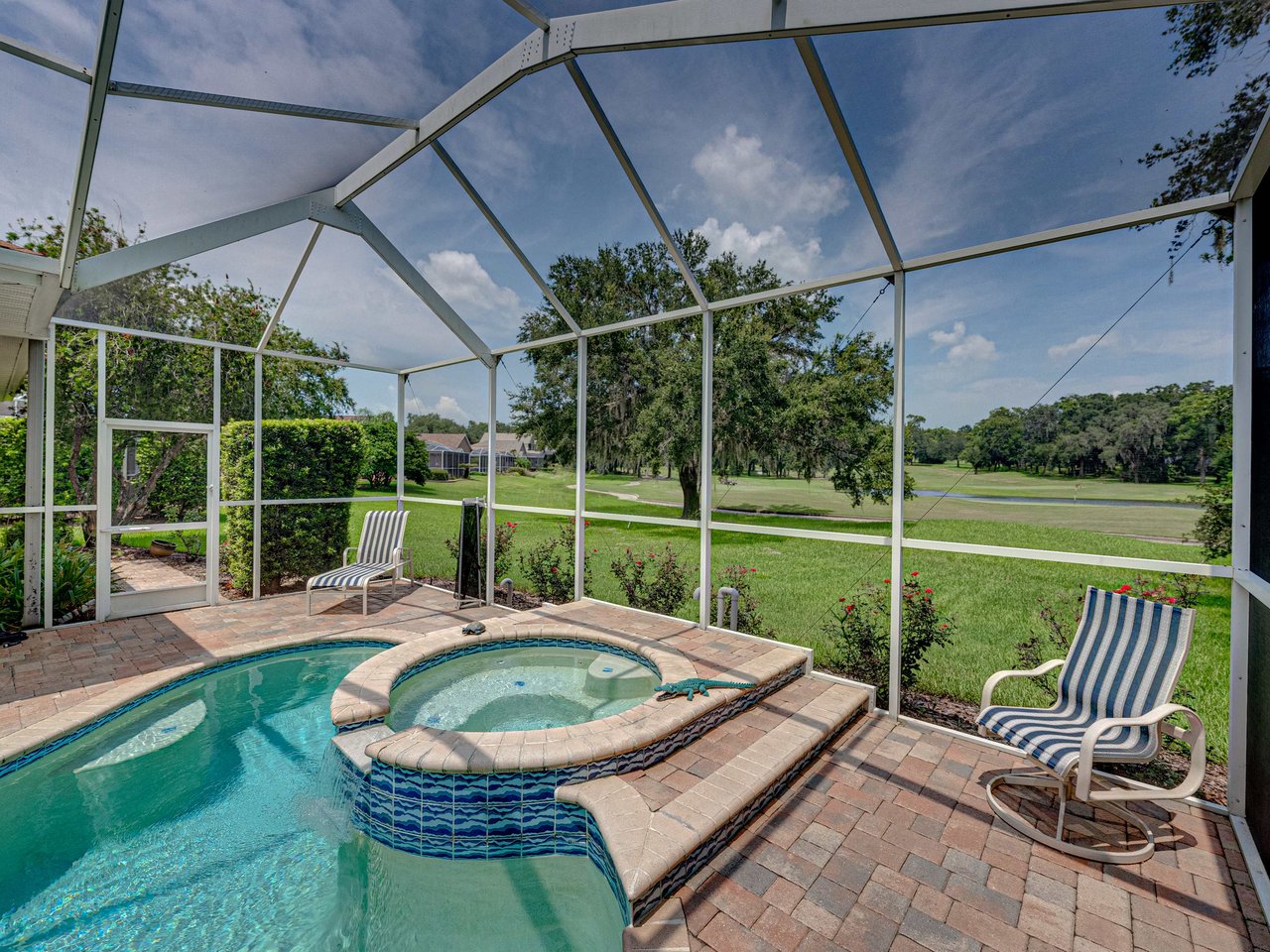 12427 FOREST HIGHLANDS DR
