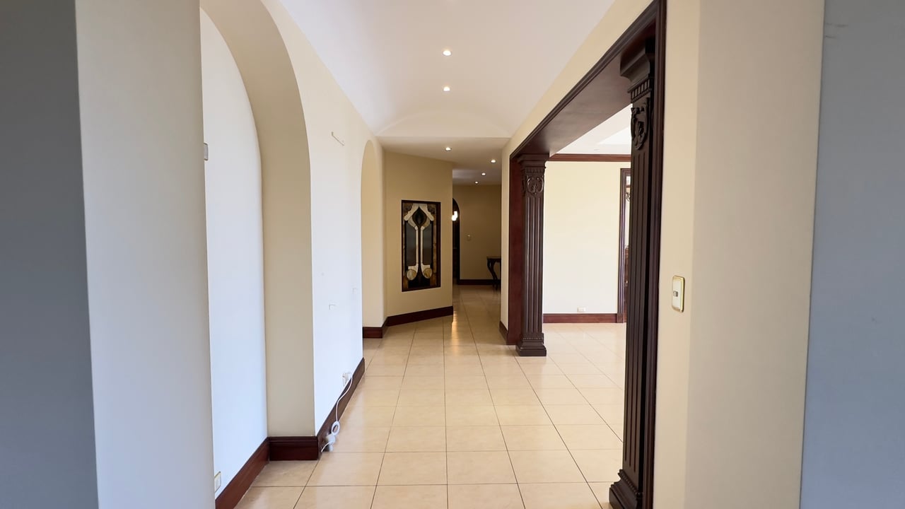 Exclusive Gated Community Condo, Curridabat, San Jose