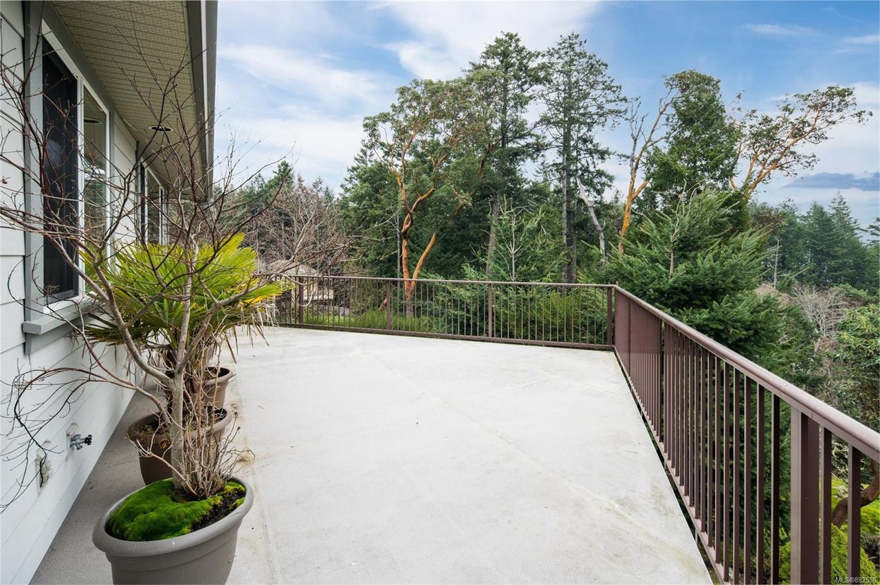 416 Pelican Dr