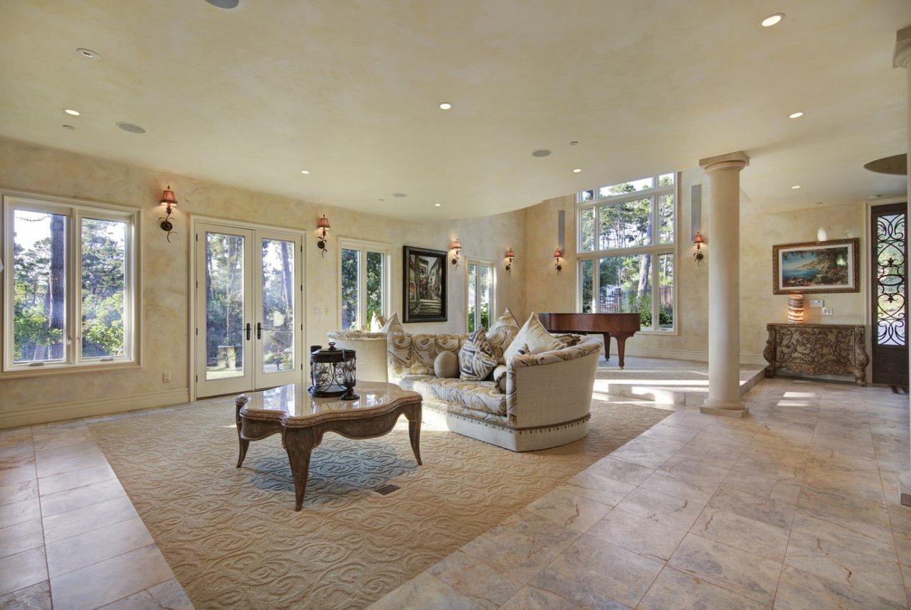 3108 Flavin LN