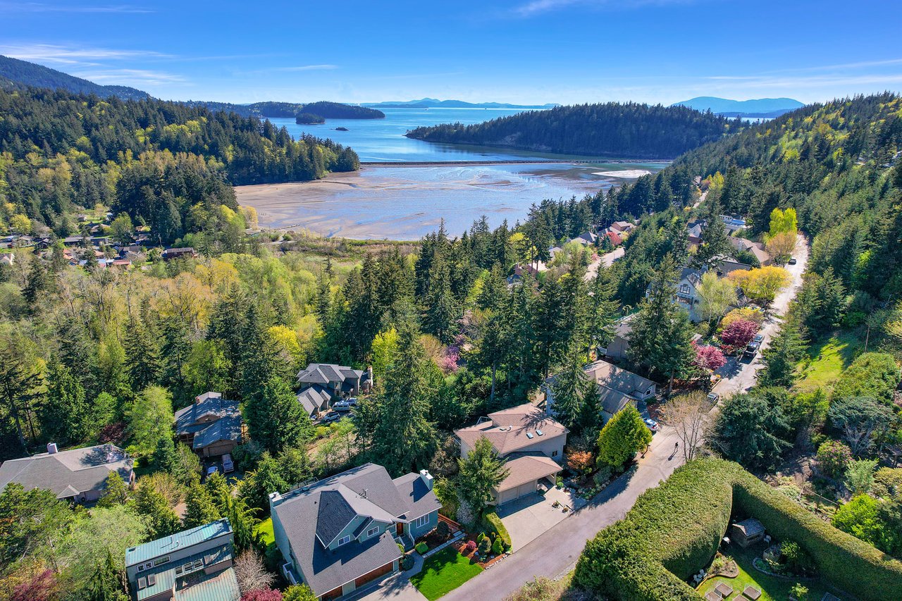 121 Sea Pines Lane