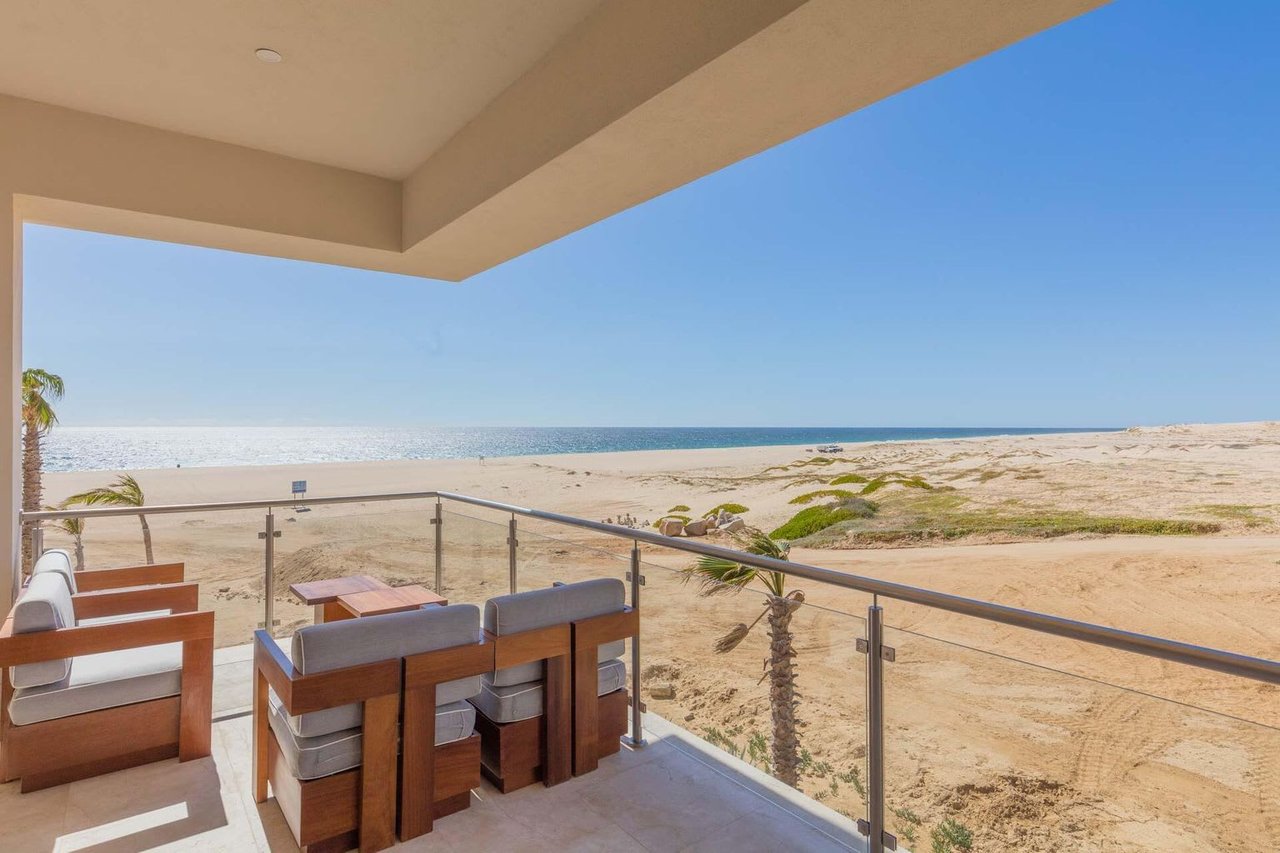 Ocean Club Residence Unit 205