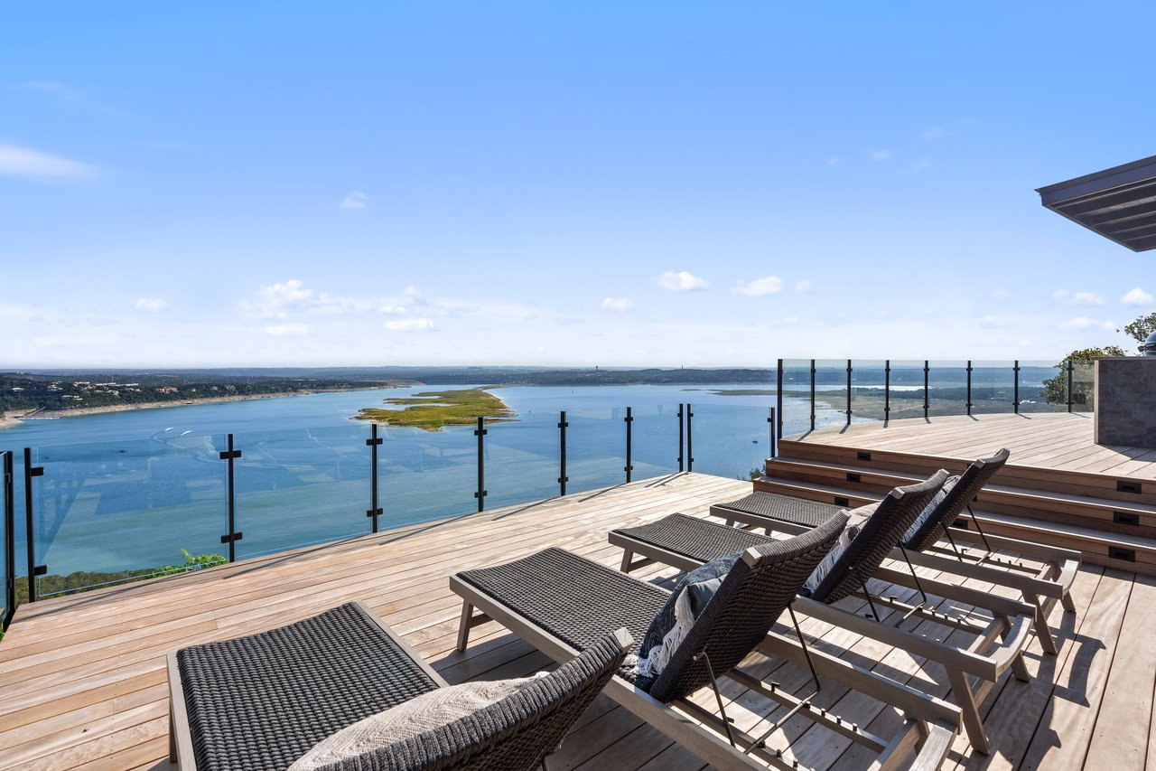 6809 Oasis Pass
