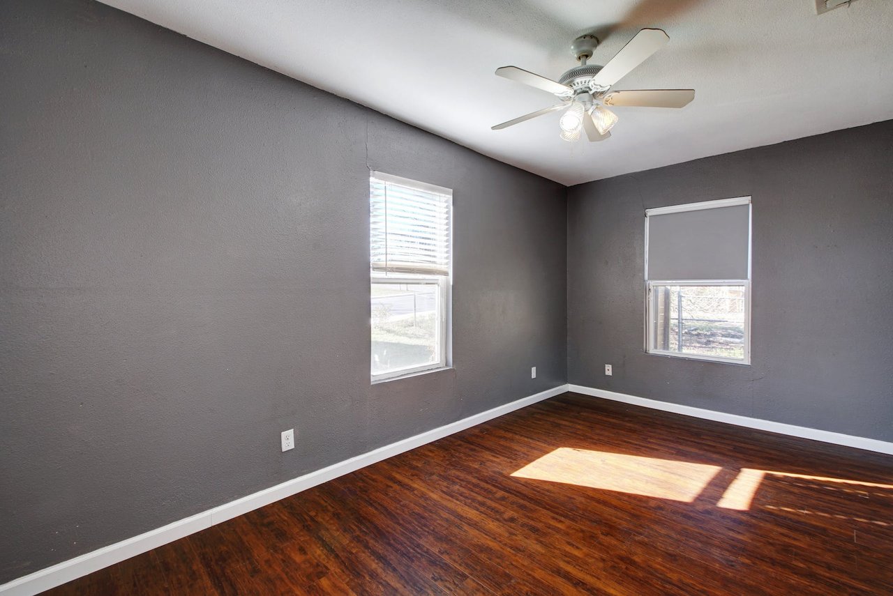 1412 Webberville RD