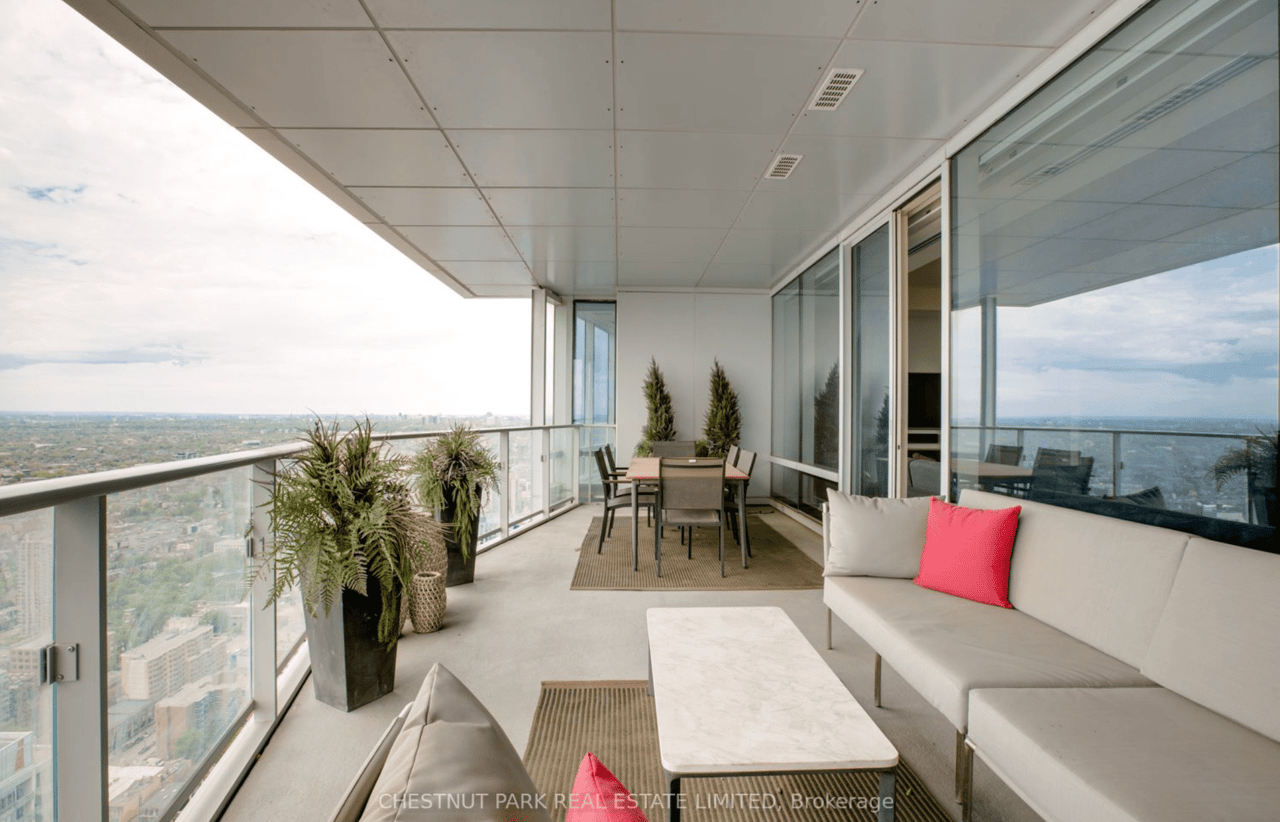 Suite 5302- 180 University Avenue