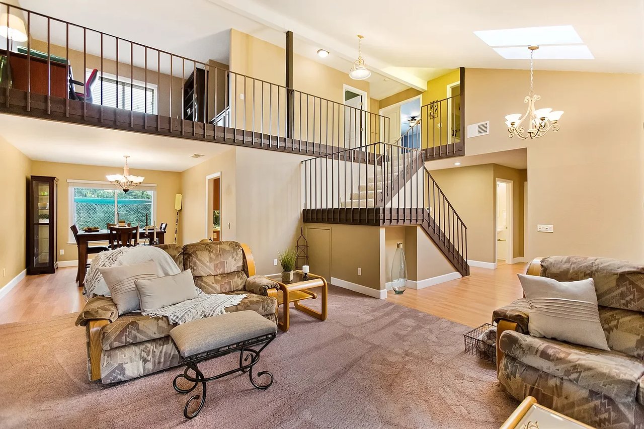 13018 Pomard Way