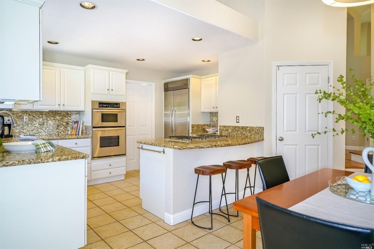 323 Orchid Dr