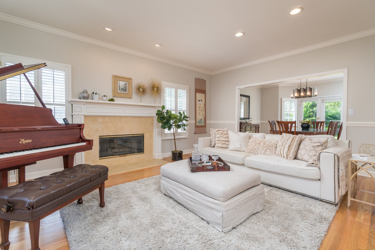 19 Greensburgh Lane, San Anselmo