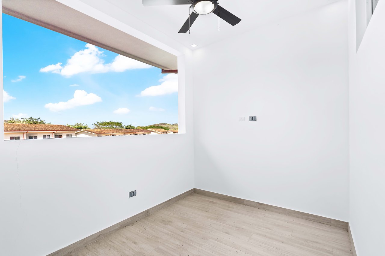 Jacarandas #22 | Modern Townhome with Amenities Just Minutes from the Beach