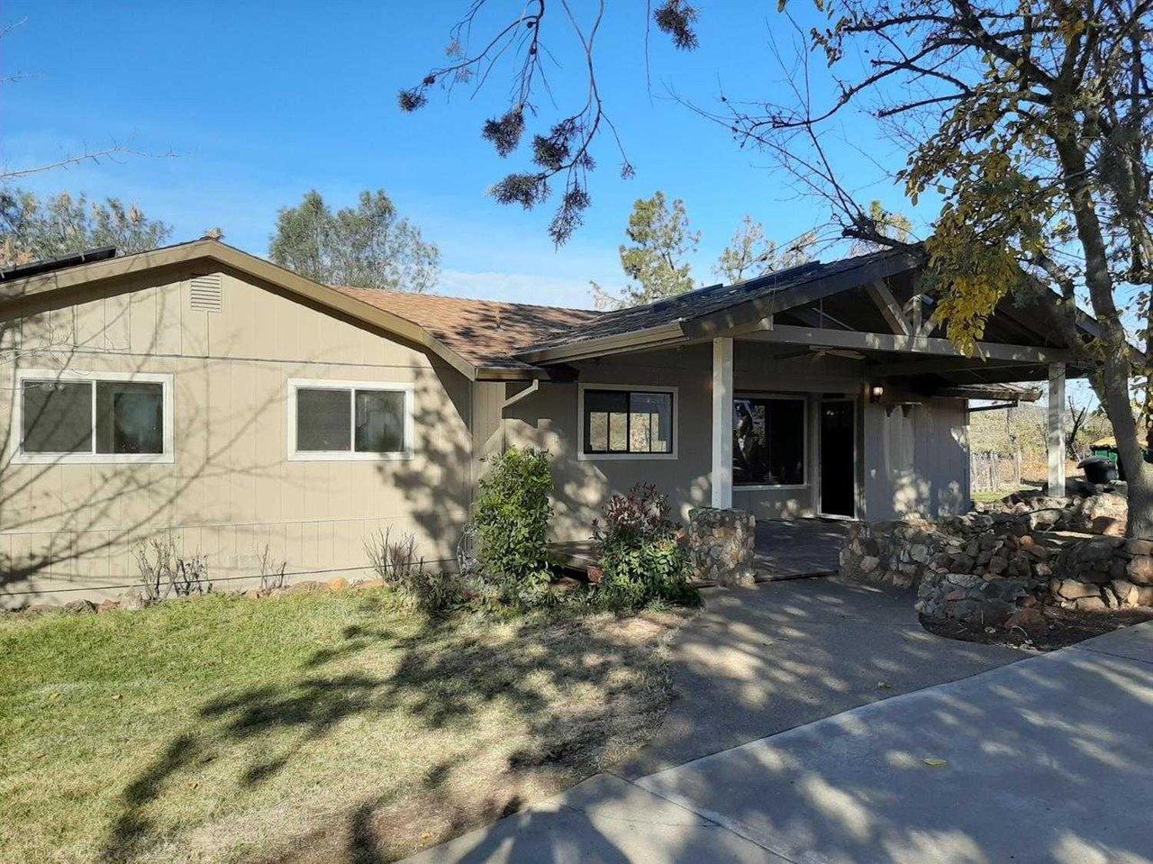2001 Sweet Valley Rd