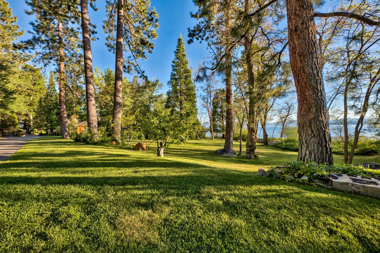 Porcupine Point Estate 