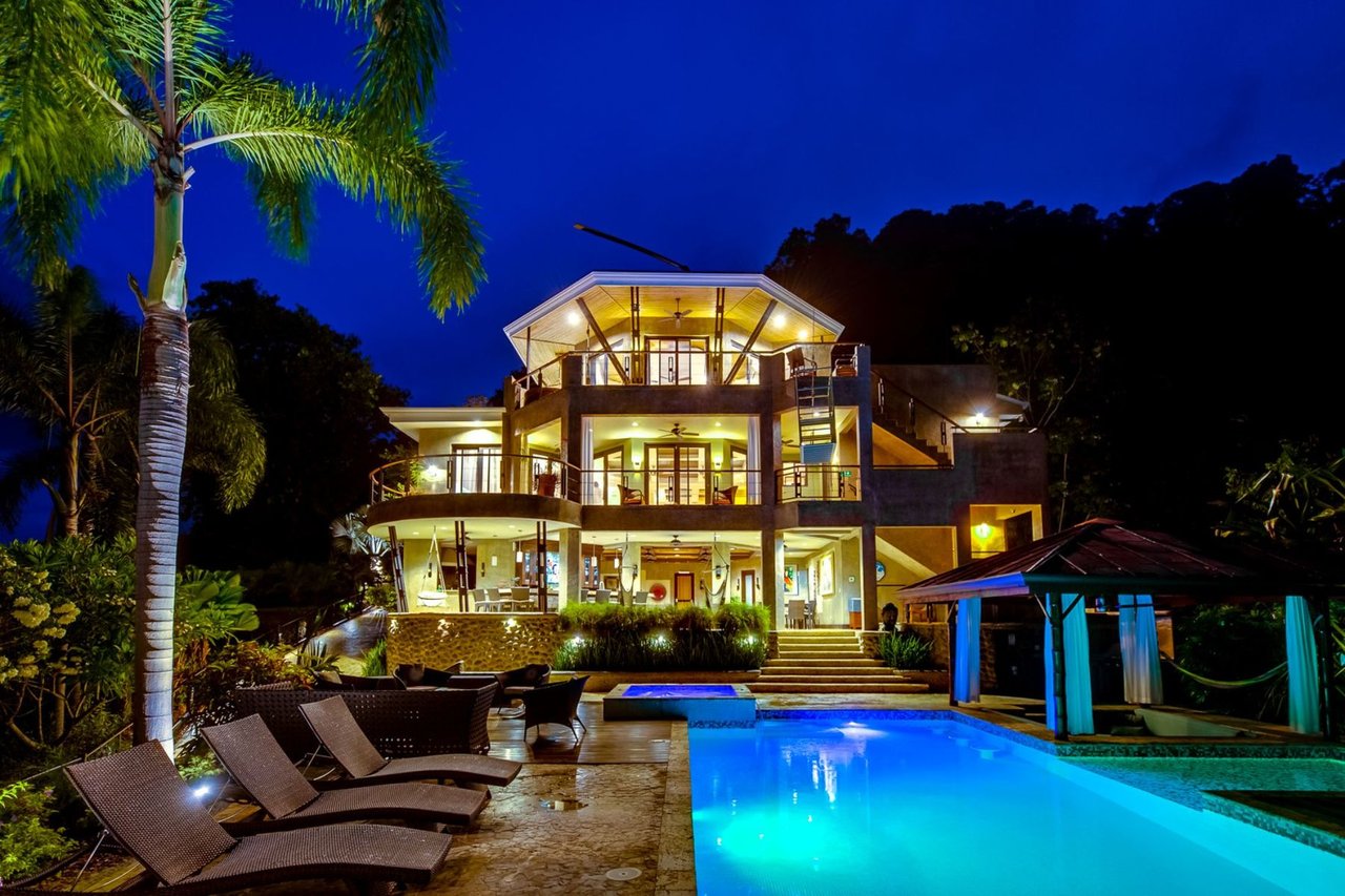 Boutique Luxury Resort Villas, Dominical, Puntarenas