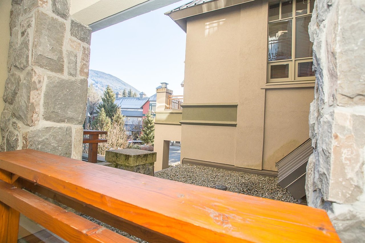 3311-4299 Blackcomb Wy