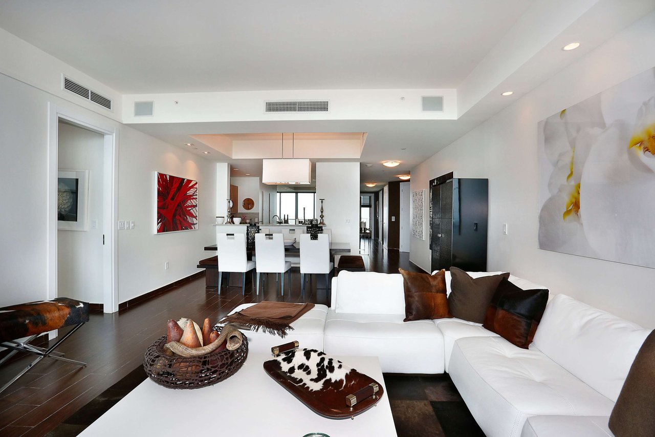 2627 S Bayshore Drive #2903