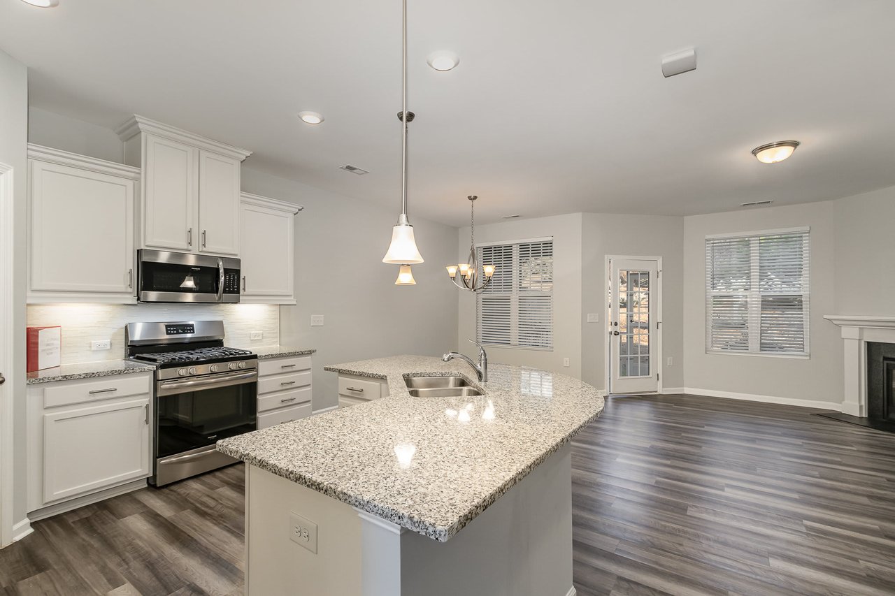 3 Bedroom Townhome Near UNC Hospital - Hillsborough