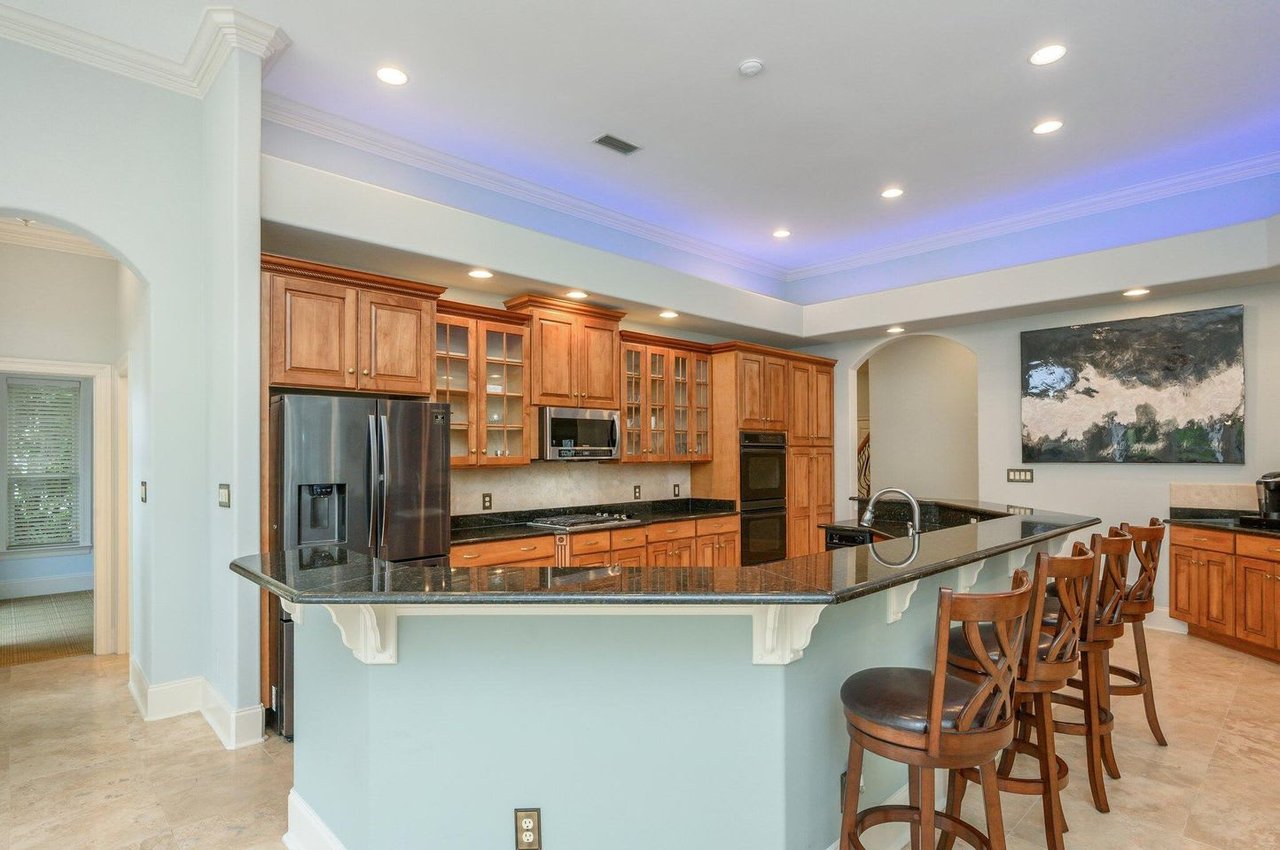 6290 Augusta Cove