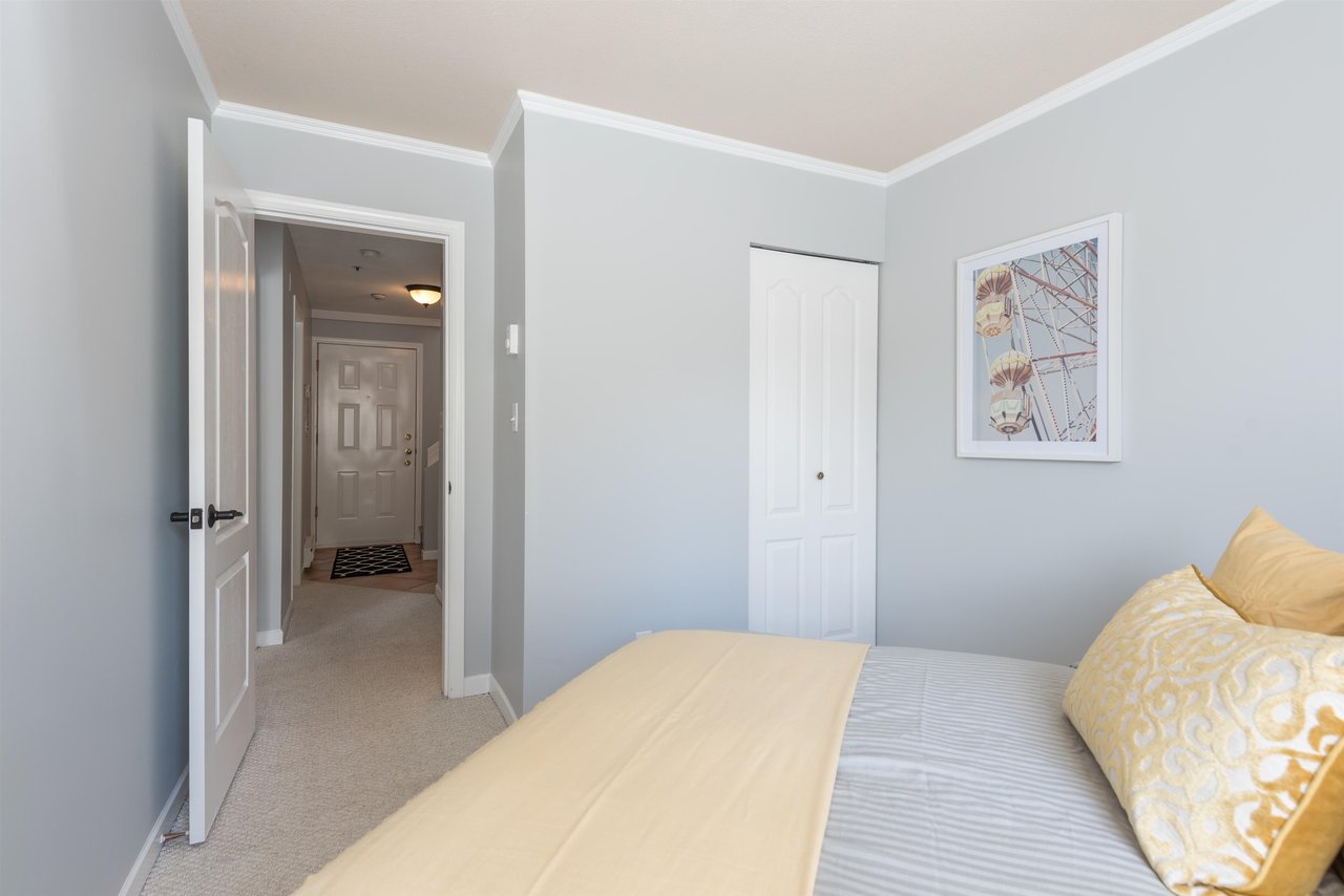 208-788 W 8th Ave