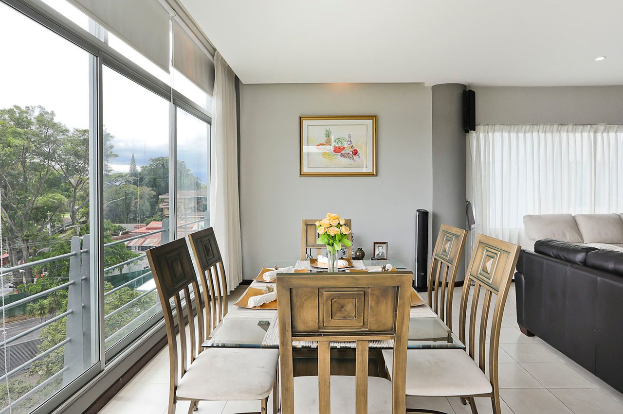 Panoramic View Furnished Condo, Escazu, San Jose