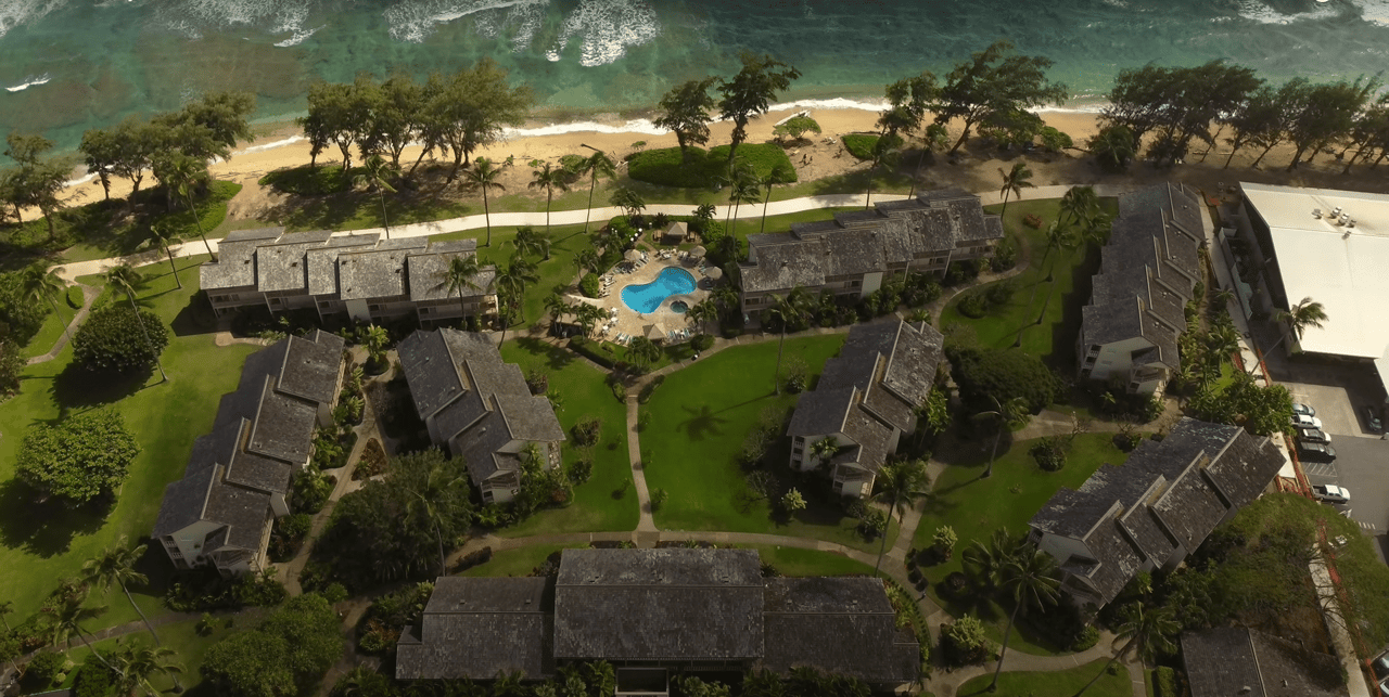 Where To Stay In Hawaii: Islander on the Beach. Wailua, Kauai