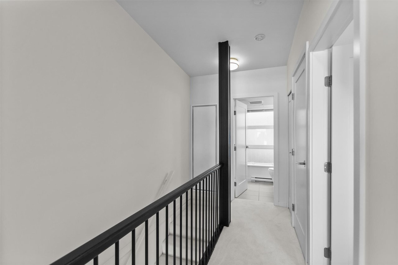 322-95 Moody Street, Port Moody