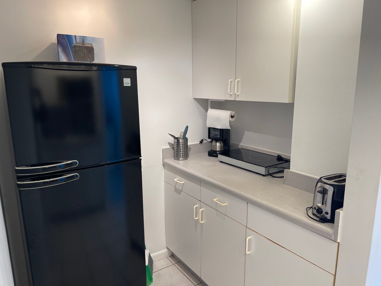 5445 Collins Ave #1718