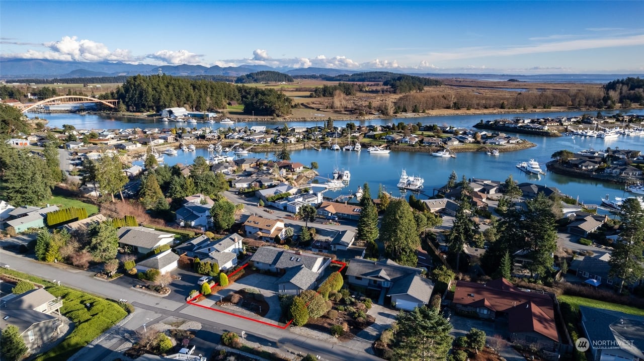 227 Skagit Wy
